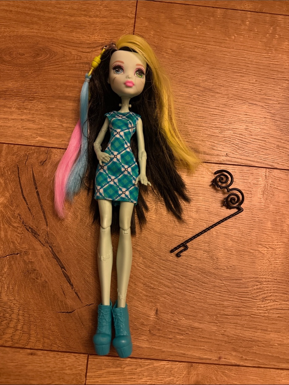 Monster High Frankie Stein doll without hair tool  in Teal Plaid Dress